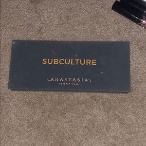 Anastasia Beverly Hills Subculture